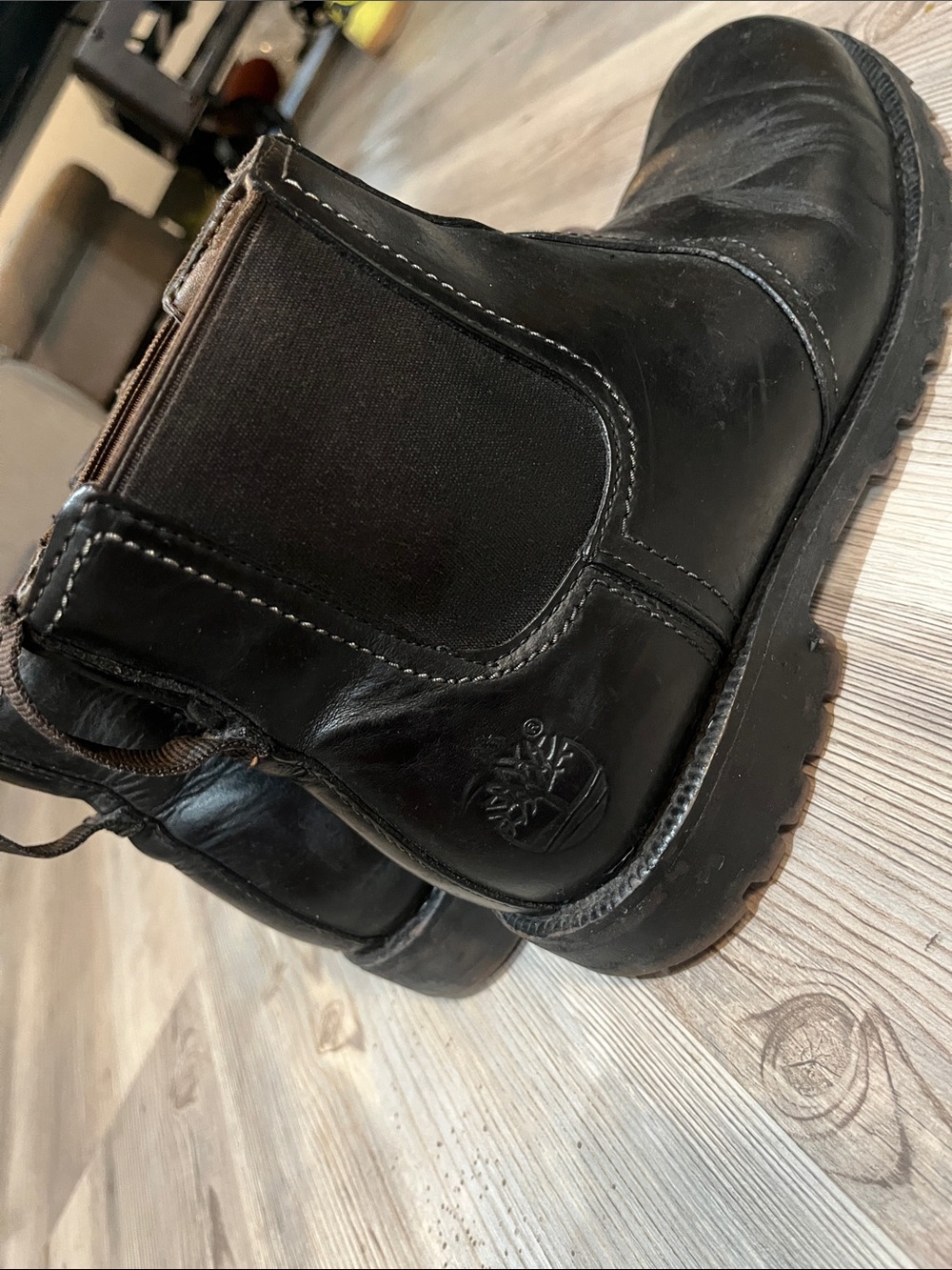 Timberland Larchmont Black Leather Chelsea Boots Size 8.5